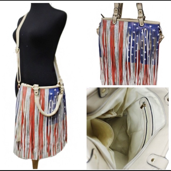 NWT! American Flag Fringe Purse! - Picture 3 of 10